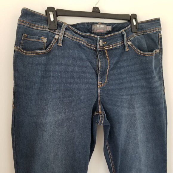 Torrid Luxe Slim 16R Bootcut Flare Mid Rise Jean Stretch Western Cowgirl Staple - Picture 6 of 15